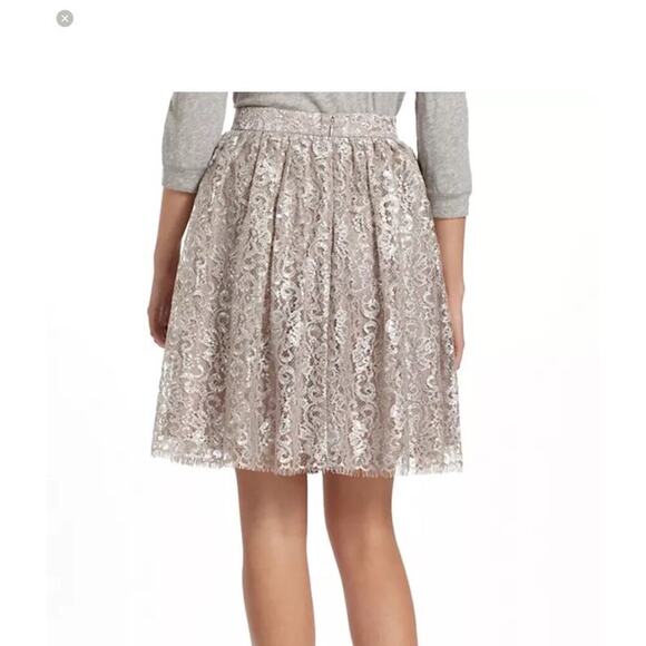 Anthropologie HD in PARIS Champagne Silver Metallic Lace Eyelash Hem Skirt Sz 0 - Picture 3 of 14